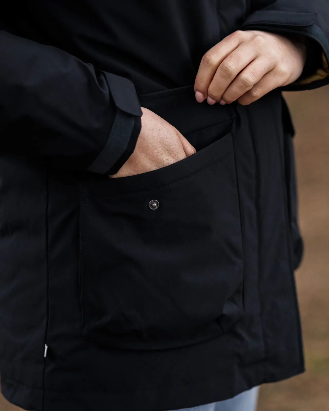 alaska_recycelter__parka__schwarz_4.webp Fashion Alaska Recycelter 2.0 Parka - Damen Anoraks & Mäntel | Isoliert