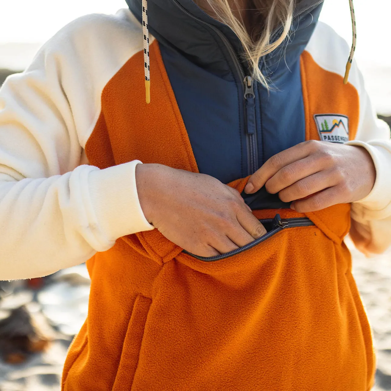 alexander_recyceltes_polarkapuzenfleece__morgenrot_orange_6.webp Fashion Alexander Recyceltes Polar-Kapuzenfleece - Morgenrot Orange Damen Fleece | Fleece