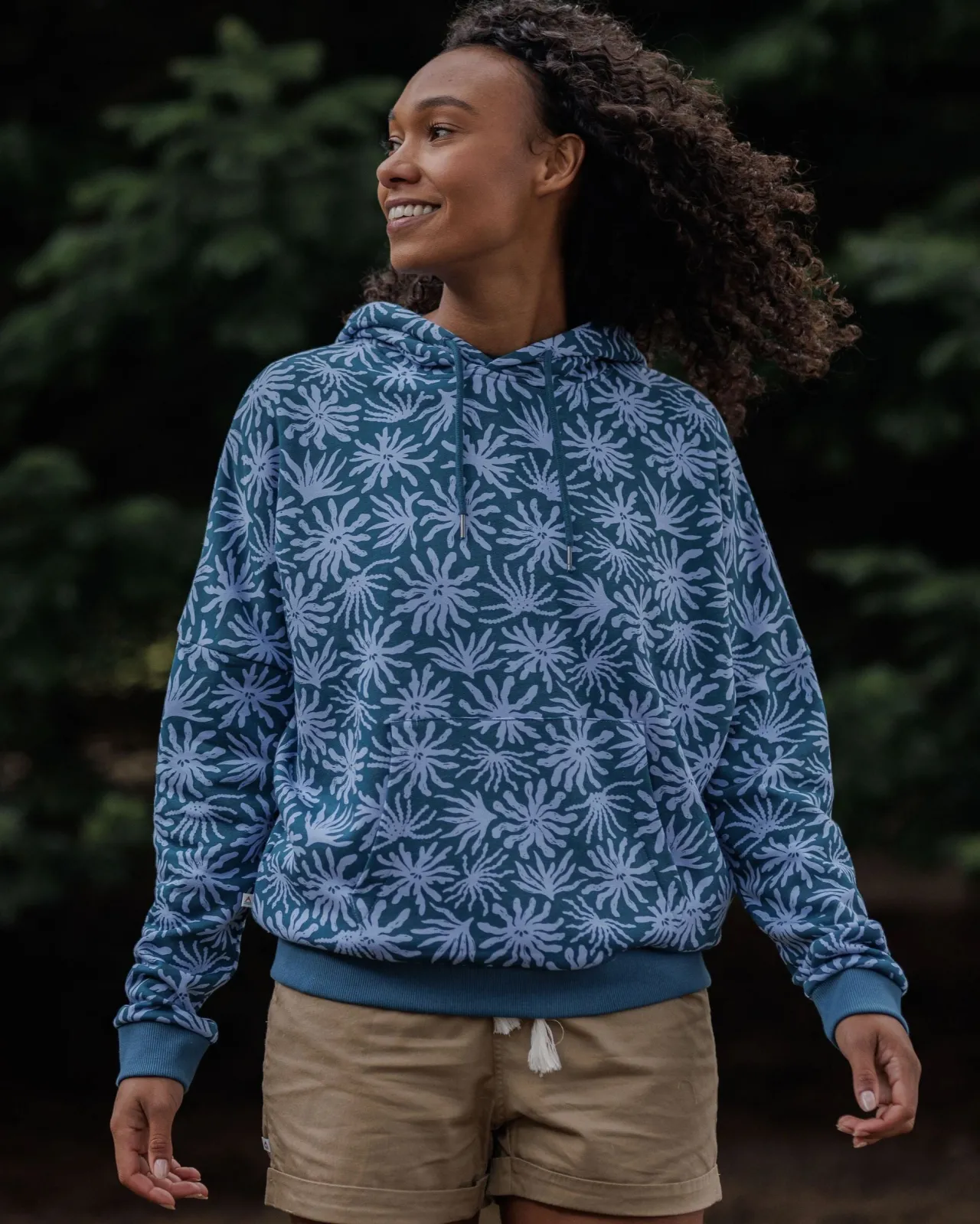 arame_biobaumwoll_hoodie__seegrasstahlblau_4.webp Discount Arame Bio-Baumwoll Hoodie - Seegras/Stahlblau Damen Kapuzenpullover & Sweatshirts
