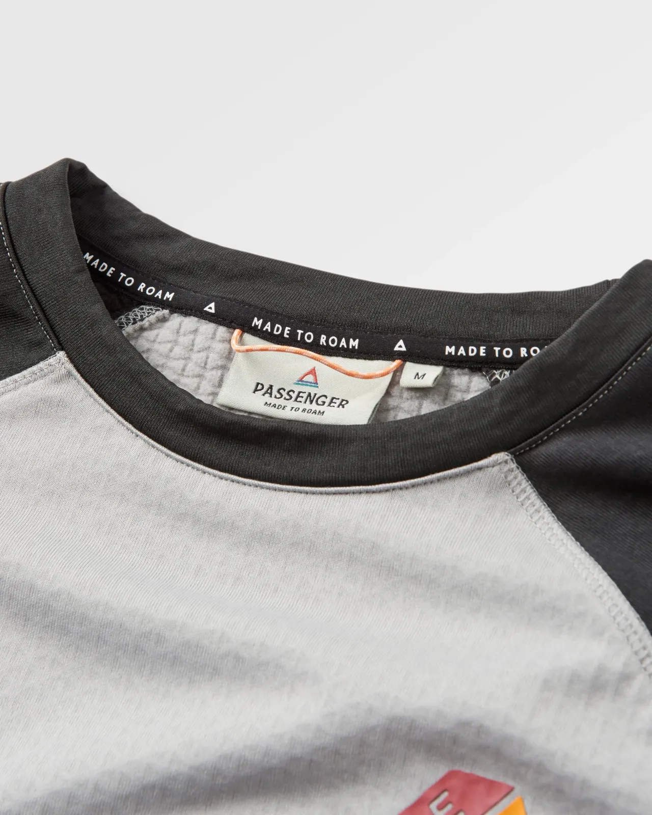 atlantis_recyceltes_base_layer_langarmtshirt__schwarzgrau_meliert_5.webp Shop Atlantis Recyceltes Base Layer Langarm-T-Shirt - Schwarz/Grau Meliert Damen Oberteile