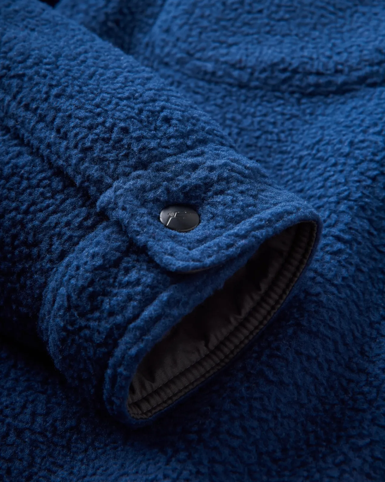 backcountry_recyceltes_sherpafleecehemd__tiefes_marineblau_8.webp Store Backcountry Recyceltes Sherpa-Fleece-Hemd - Tiefes Marineblau Herren Hemden | Fleece