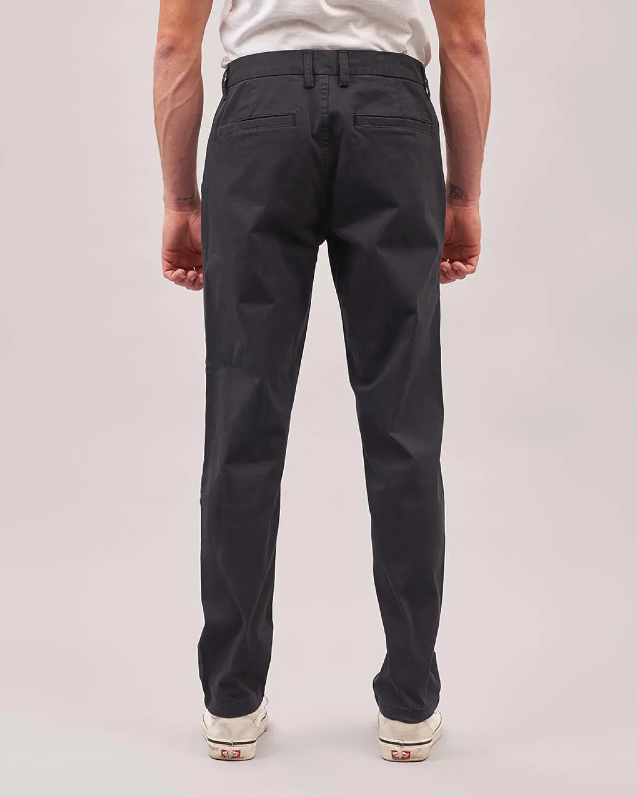 biobaumwoll_hose__verblasstes_schwarz_3.webp Outlet 365 Bio-Baumwoll Hose - Verblasstes Schwarz Herren Hosen