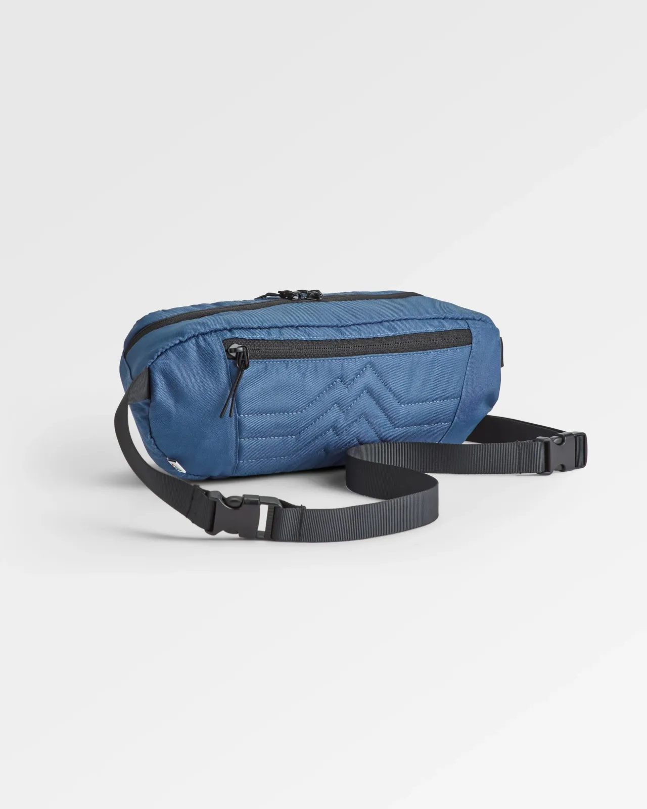 boondocker_recycelte_hfttasche__mondlichtblau_11.webp Sale Boondocker Recycelte Hüfttasche - Rucksäcke | Bauchtaschen