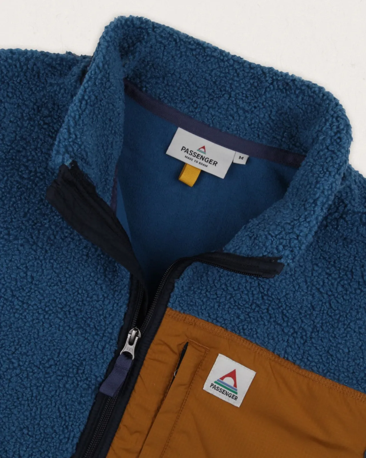 born_explorer_recycled_polarlined_sherpa_fleece__blauer_stahl_12.webp New Born Explorer Recycled Polar-Lined Sherpa Fleece - Blauer Stahl Herren Fleece | Fleece