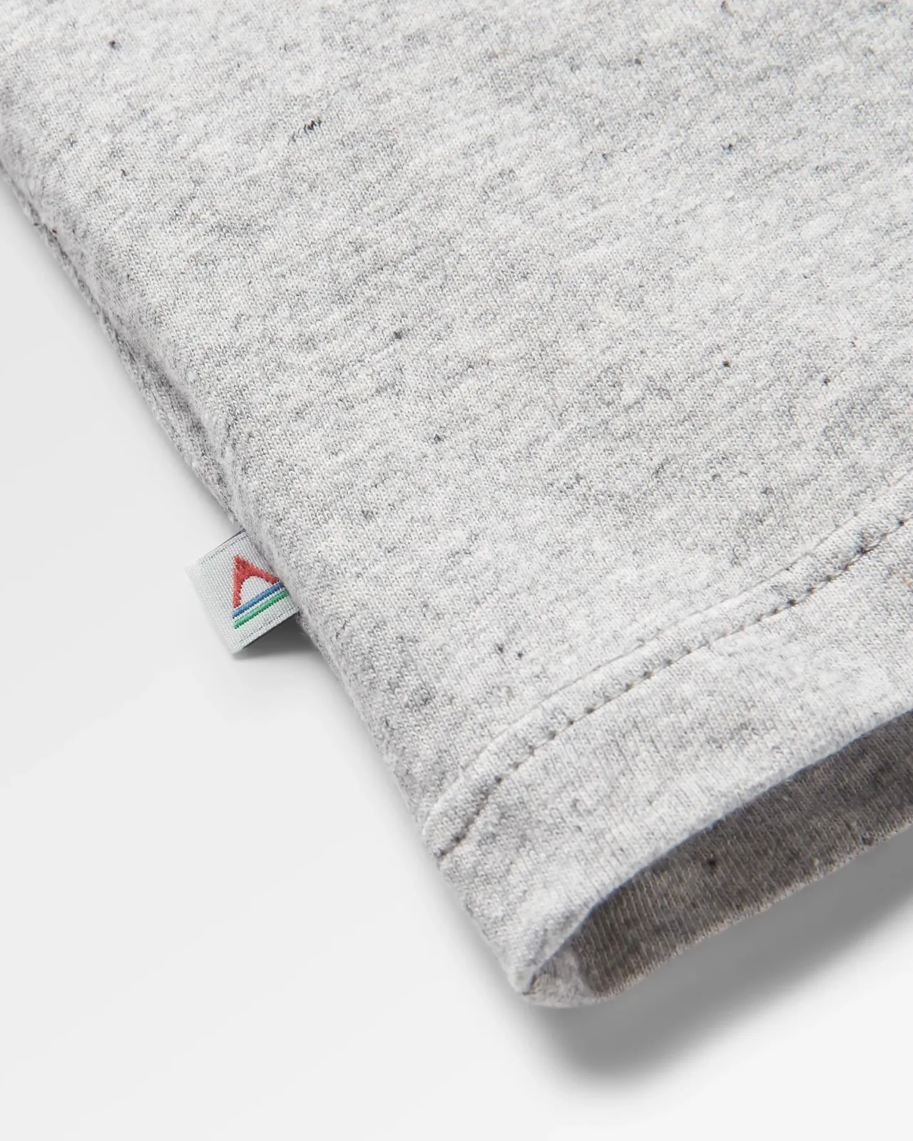 classic_logo_recyceltes_baumwolltshirt__mittelgrau_meliert_6.webp Sale Classic Logo Recyceltes Baumwoll-T-Shirt - Mittelgrau Meliert Herren T-shirts & Tanktops