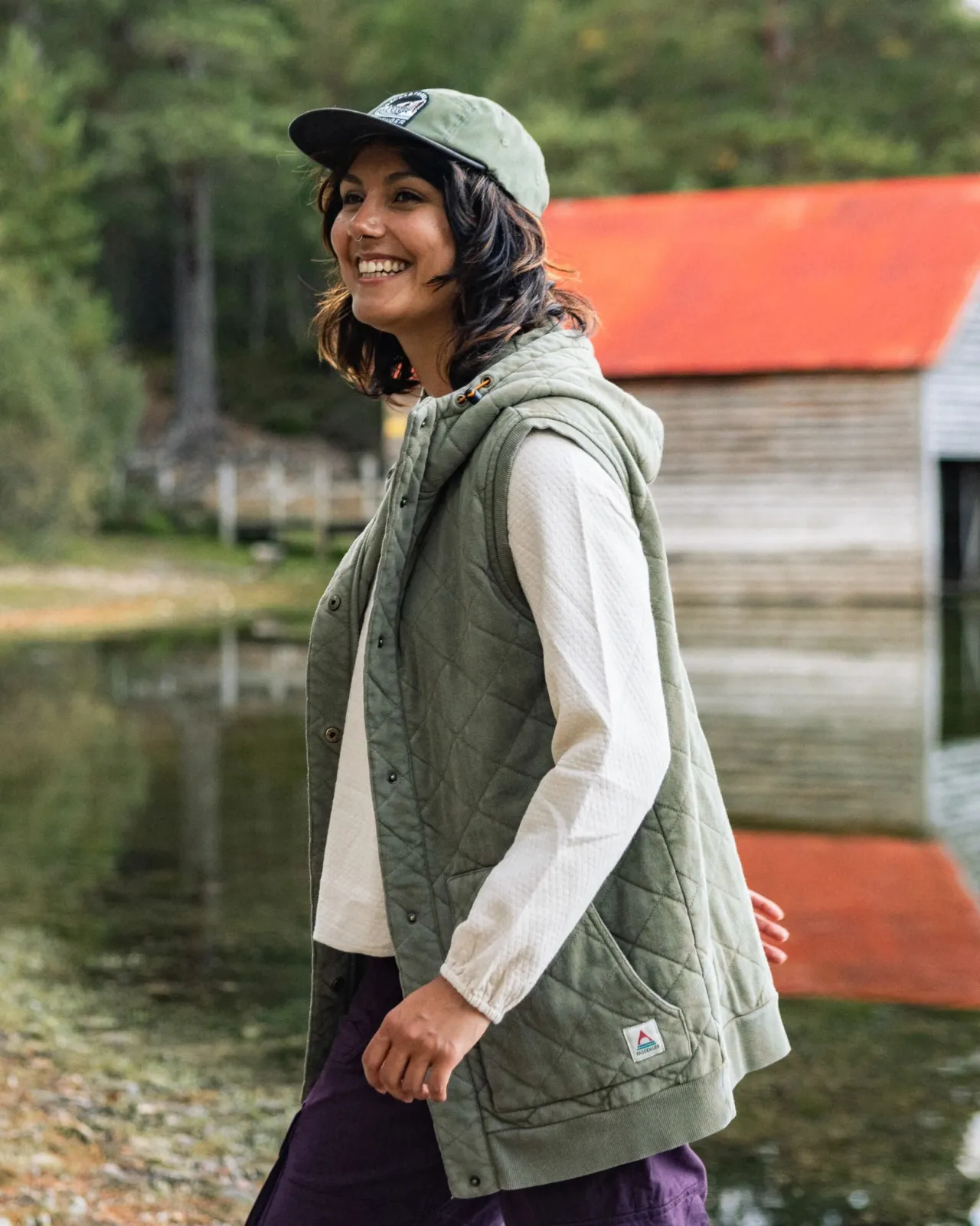 clementine_recyceltes_gestepptes_top__khaki_3.webp Discount Clementine Recyceltes Gestepptes Top - Damen Kapuzenpullover & Sweatshirts