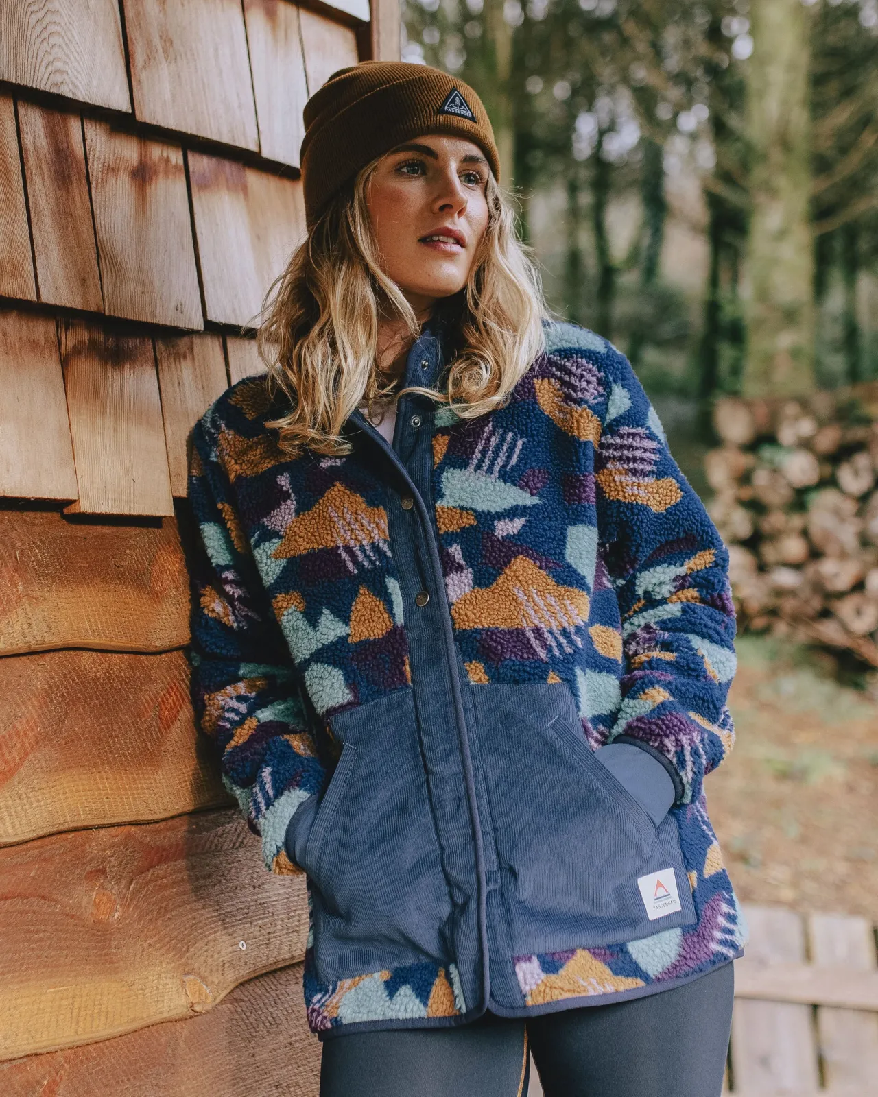 clover__recyceltes_sherpafleece__tiefblaues_tarnmuster_3.webp Online Clover 2.0 recyceltes Sherpa-Fleece - Tiefblaues Tarnmuster Damen Fleece | Fleece
