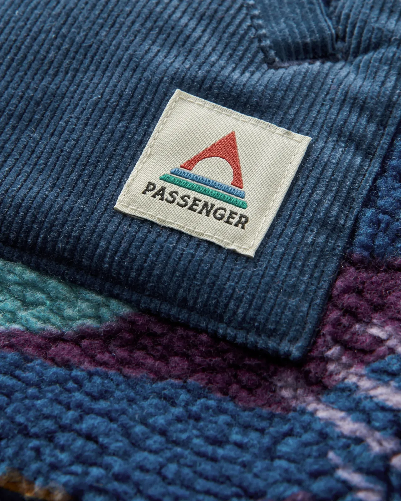 clover__recyceltes_sherpafleece__tiefblaues_tarnmuster_7.webp Online Clover 2.0 recyceltes Sherpa-Fleece - Tiefblaues Tarnmuster Damen Fleece | Fleece