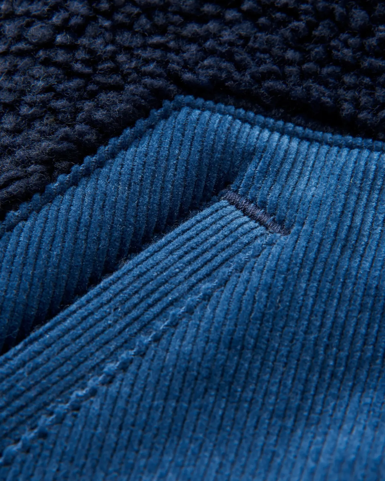 clover__recyceltes_sherpafleece__tiefes_marineblau_7.webp Best Clover 2.0 recyceltes Sherpa-Fleece - Tiefes Marineblau Damen Fleece | Fleece