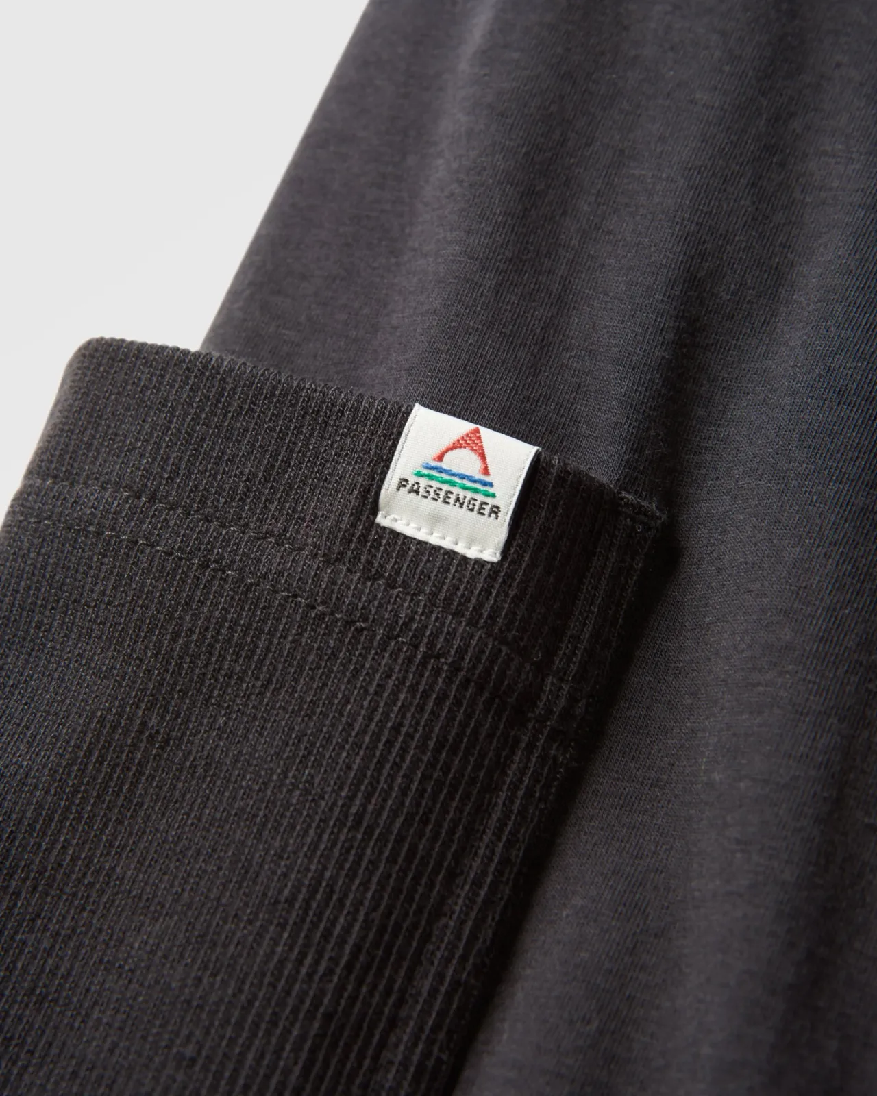 day_dream_recycelte_hose__schwarz_7.webp Store Day Dream Recycelte Hose - Damen Latzhosen & Hosen