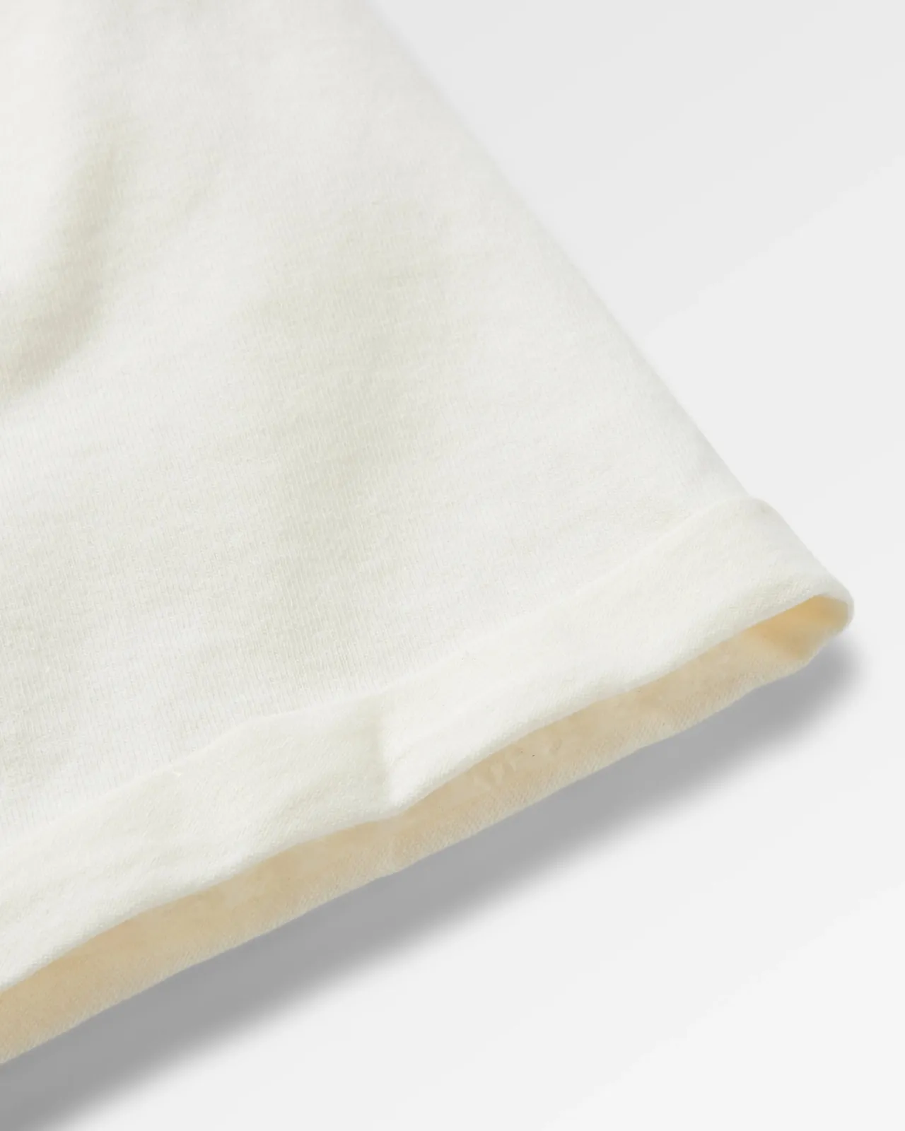 discovery_hochgekrempeltes_rmel_tshirt__marshmallow_6.webp Outlet Discovery hochgekrempeltes Ärmel T-Shirt - Damen Oberteile & T-shirts