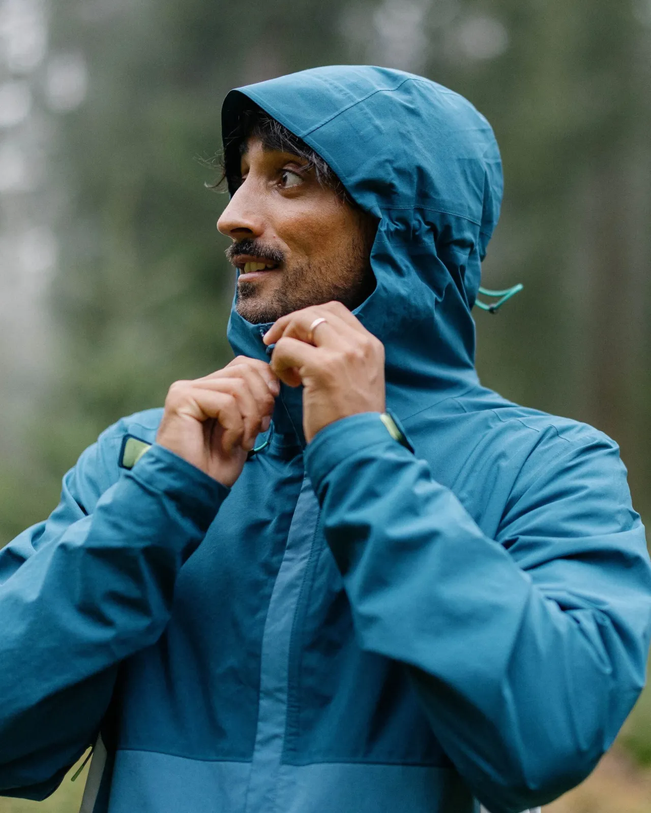 downpour_recycelte_wasserdichte_jacke__gezeitenblaublaustahl_3.webp New Downpour Recycelte Wasserdichte Jacke - Gezeitenblau/Blaustahl Herren Wasserdicht | Jacken
