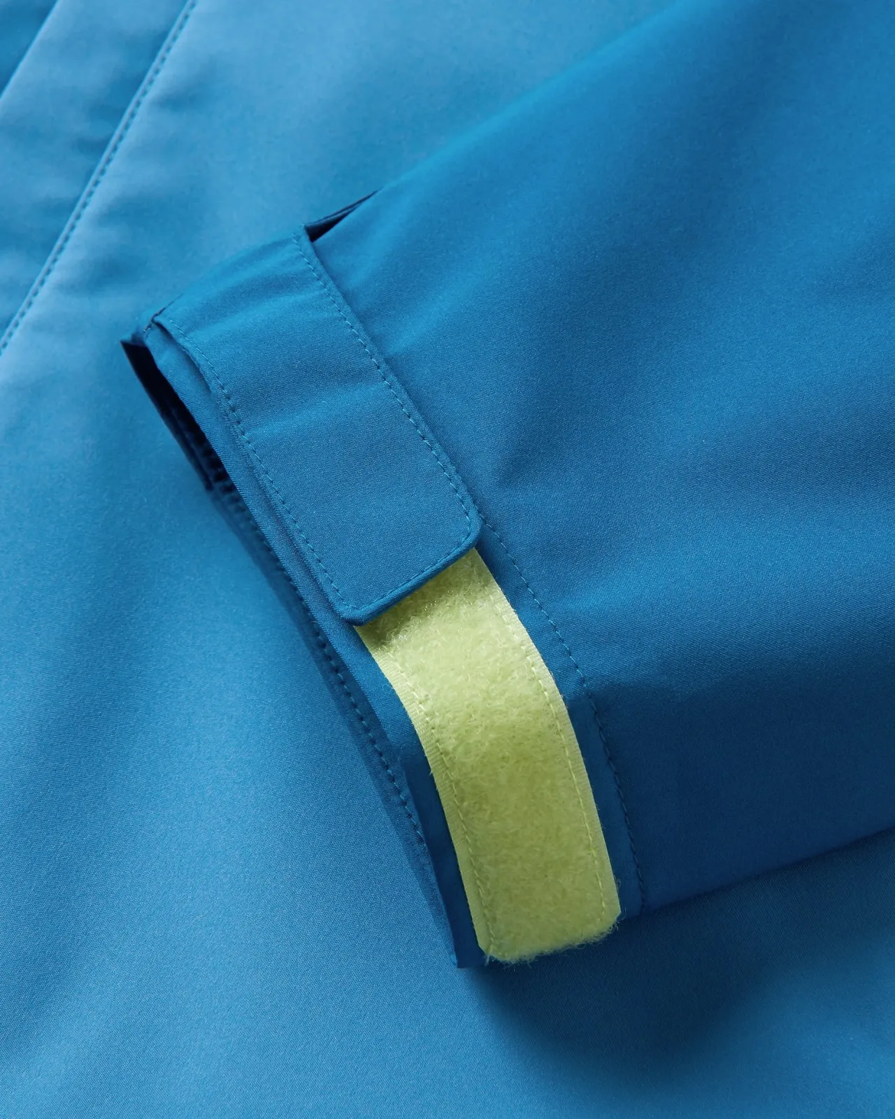 downpour_recycelte_wasserdichte_jacke__gezeitenblaublaustahl_7.webp New Downpour Recycelte Wasserdichte Jacke - Gezeitenblau/Blaustahl Herren Wasserdicht | Jacken