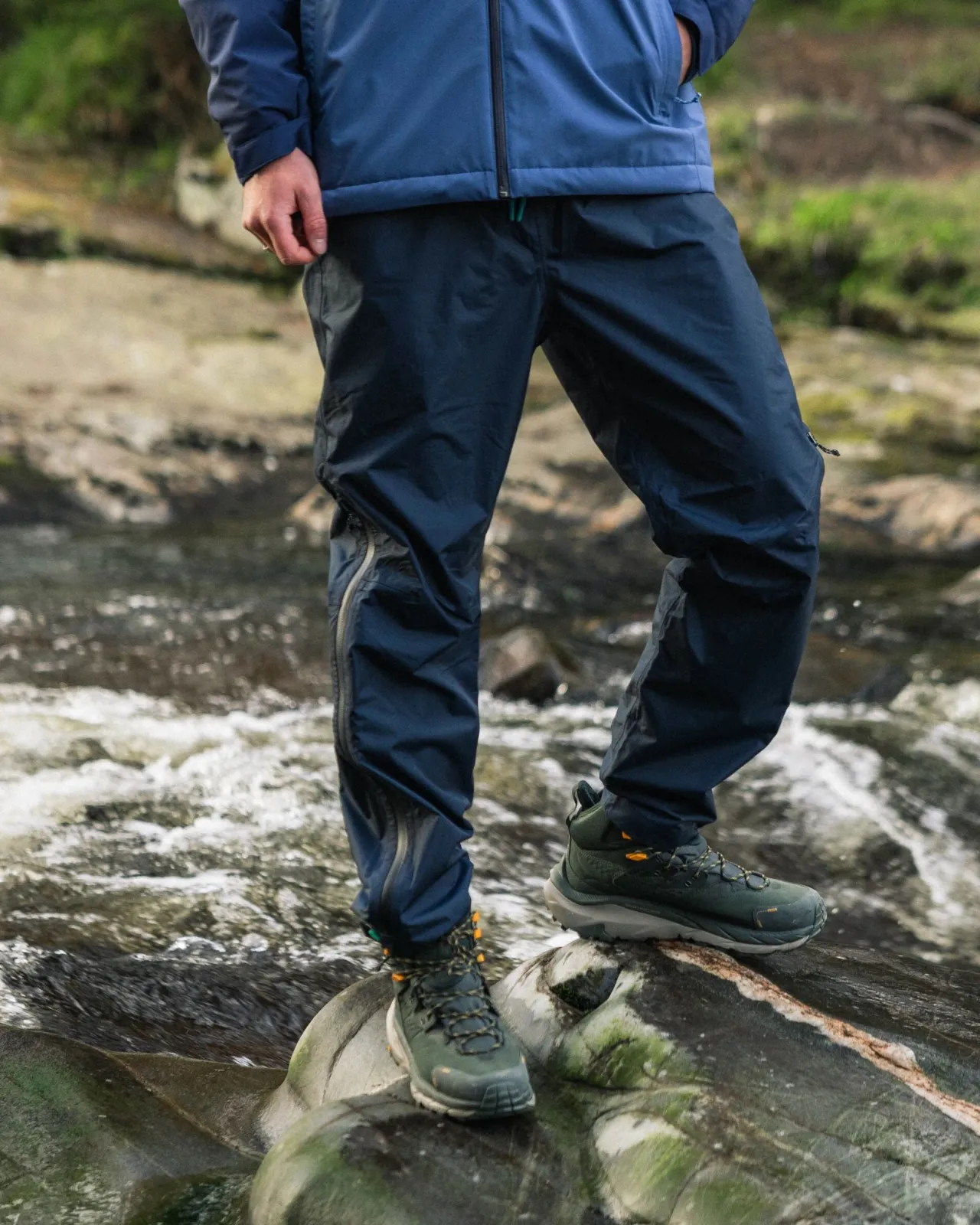 Online Droplet wasserdichte recycelte Hose - Tiefes Marineblau Herren Hosen | Hosen
