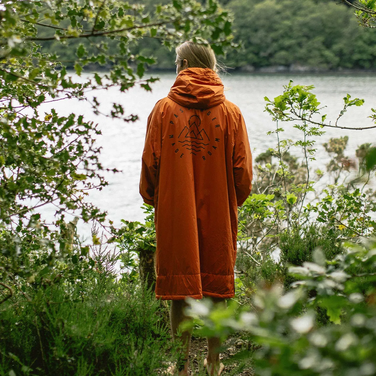 escapism_recycelter_sherpageftterter_surf_poncho__rost_3.webp Cheap Escapism Recycelter Sherpa-gefütterter Surf Poncho - Surf-ponchos | Surf-ponchos