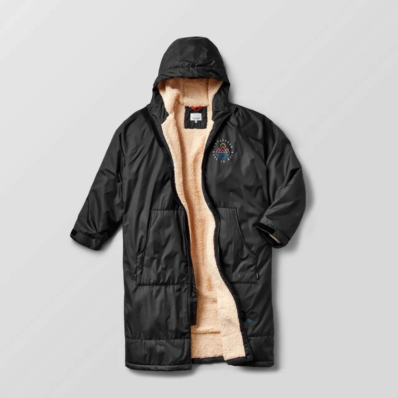 escapism_recycelter_sherpageftterter_surf_poncho__schwarz_22.webp Discount Escapism Recycelter Sherpa-gefütterter Surf Poncho - Surf-ponchos | Surf-ponchos
