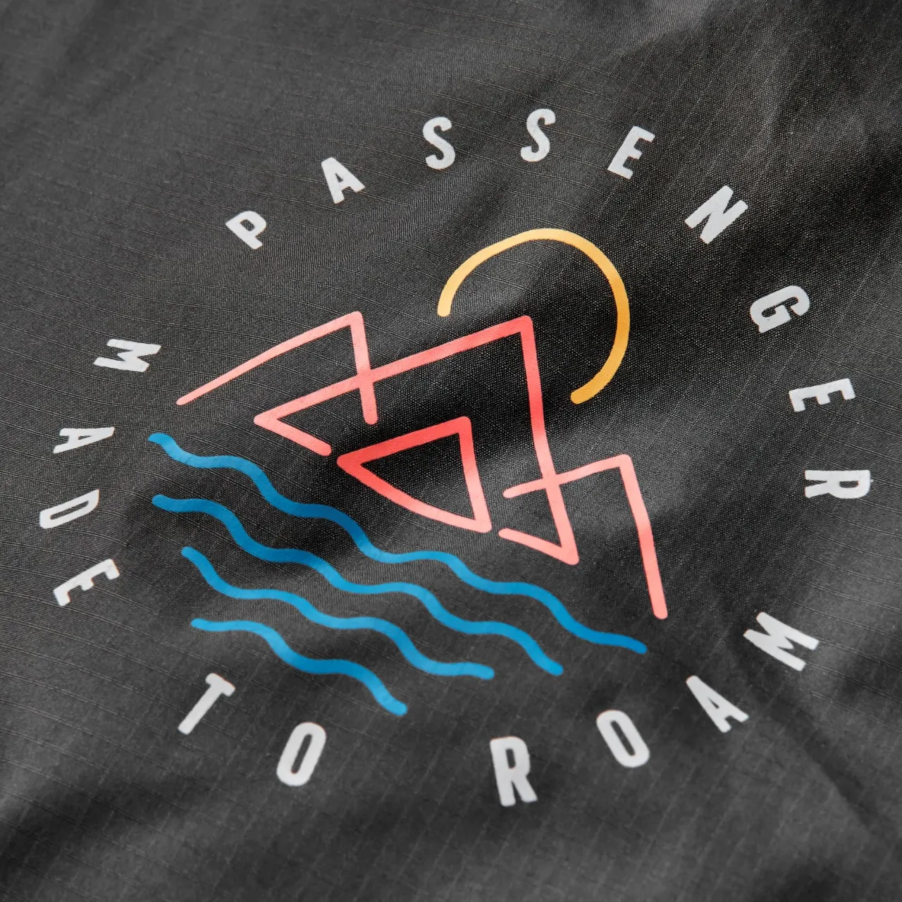 escapism_recycelter_sherpageftterter_surf_poncho__schwarz_8.webp Discount Escapism Recycelter Sherpa-gefütterter Surf Poncho - Surf-ponchos | Surf-ponchos