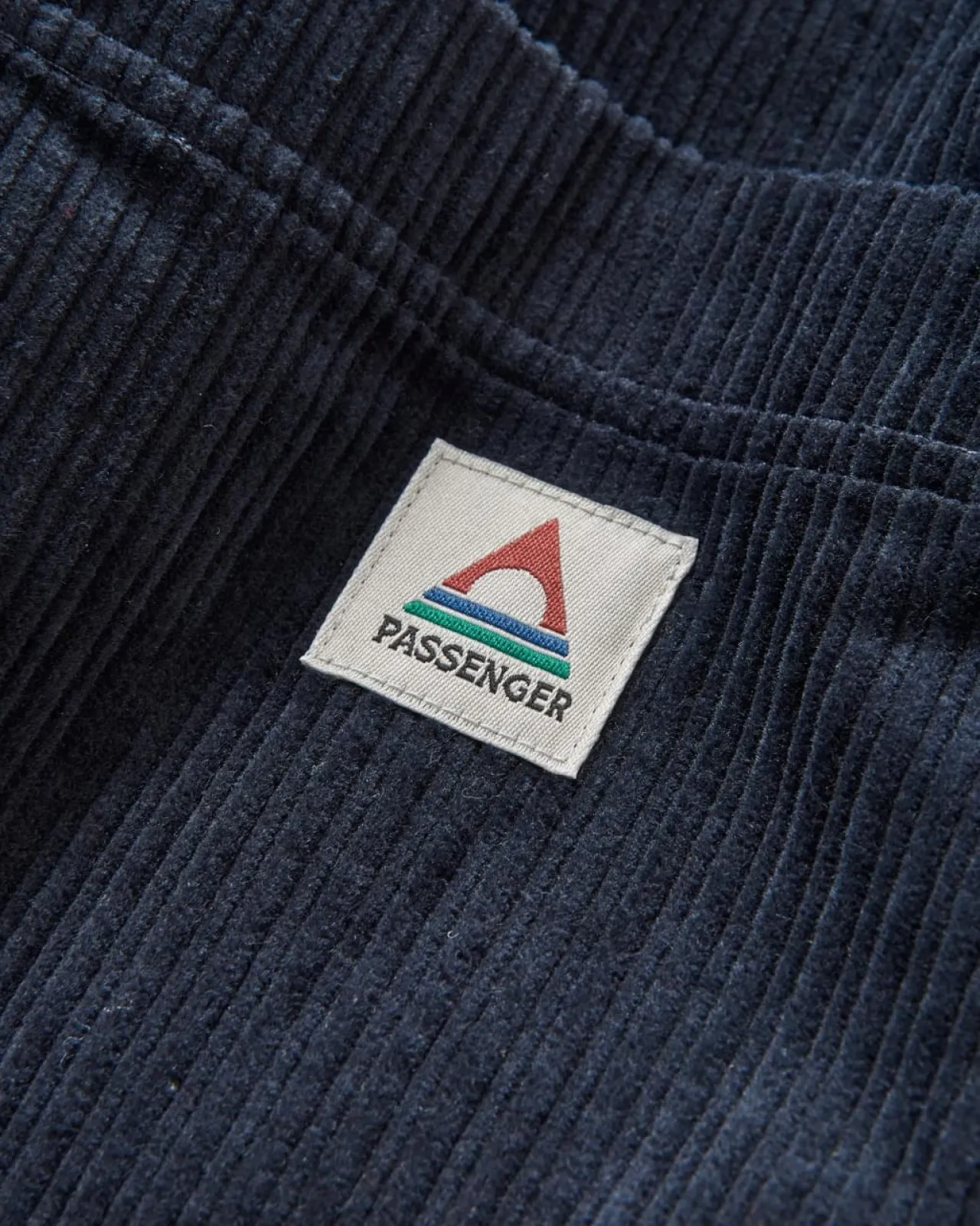 flint_cordovershirt__tiefes_marineblau_8.webp Clearance Flint Cord-Overshirt - Tiefes Marineblau Damen Hemden | Hemdjacken