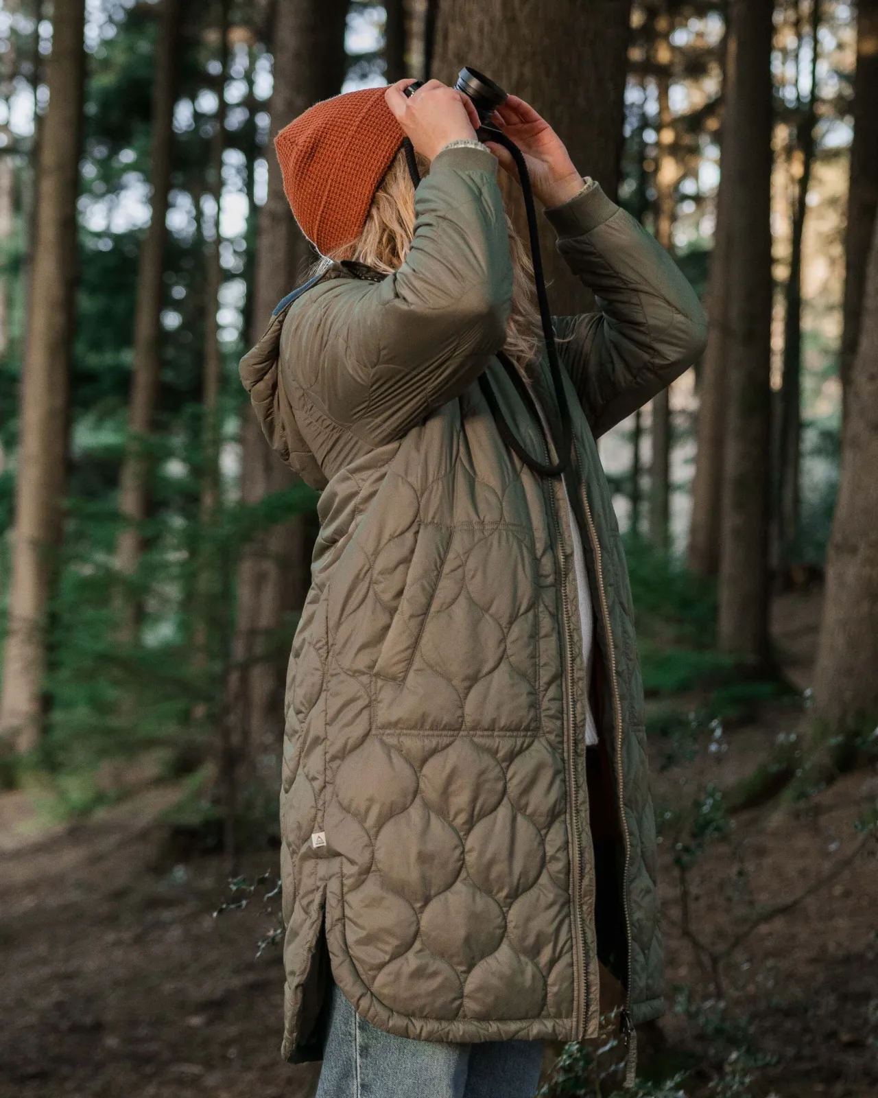 flora__langer_recycelter_isolierter_parka__staubige_olive_3.webp Flash Sale Flora 2.0 langer recycelter isolierter Parka - Staubige Olive Damen Isoliert