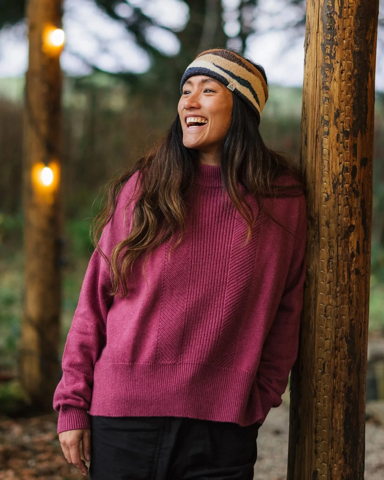 hideout_bergroer_biostrickpullover__rhabarber_2.webp Sale Hideout Übergroßer Bio-Strickpullover - Damen Strickwaren
