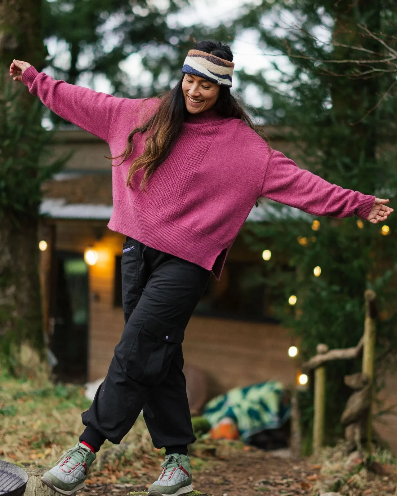 hideout_bergroer_biostrickpullover__rhabarber_4.webp Sale Hideout Übergroßer Bio-Strickpullover - Damen Strickwaren
