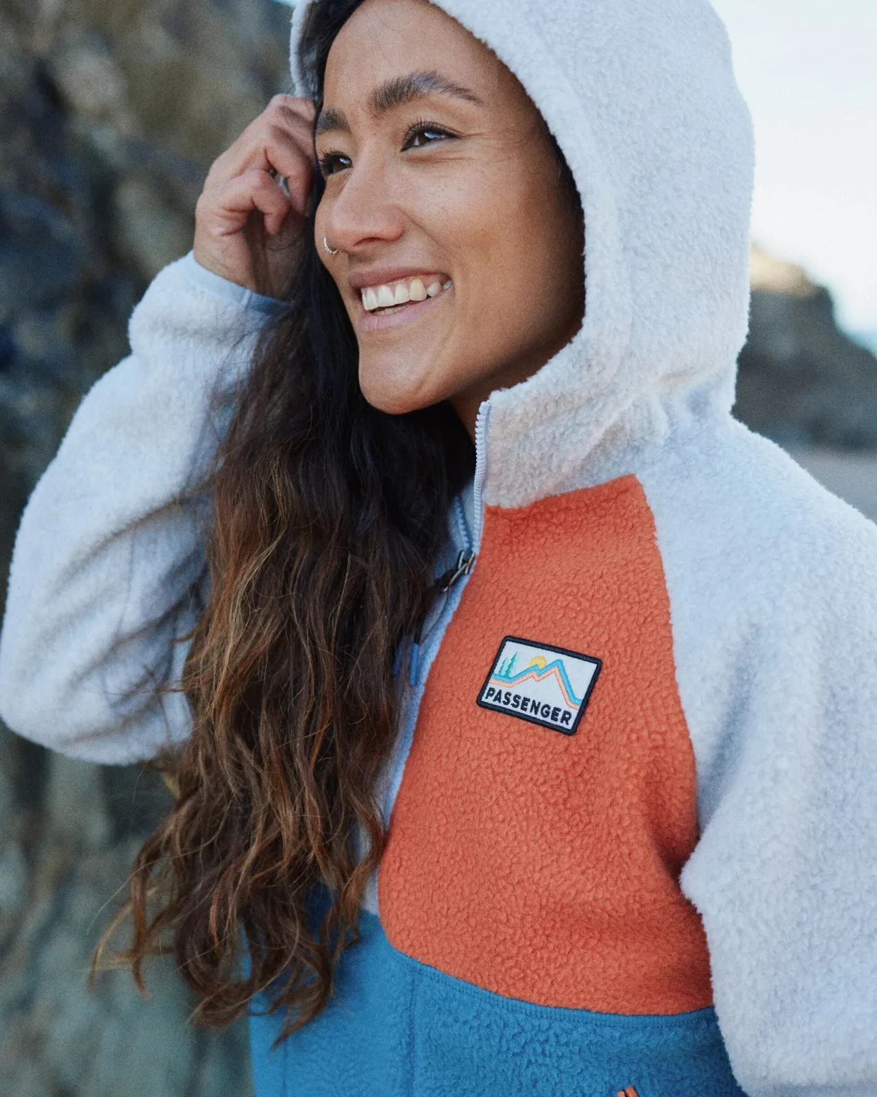 maine__colour_block__zip_recyceltes_sherpafleece__blauer_stahl_4.webp Fashion Maine 2.0 Colour Block 1/2 Zip Recyceltes Sherpa-Fleece - Blauer Stahl Damen Fleece | Fleece