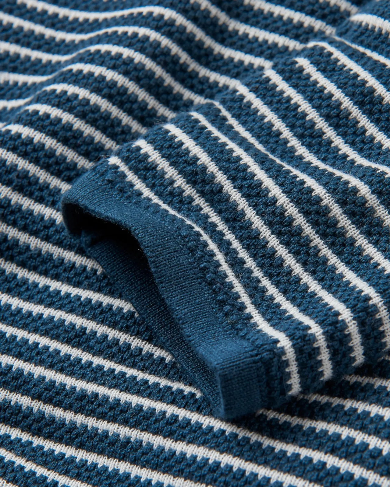 muir_biostrickpullover__dunkler_denim_2.webp Cheap Muir Bio-Strickpullover - Dunkler Denim Damen Strickwaren