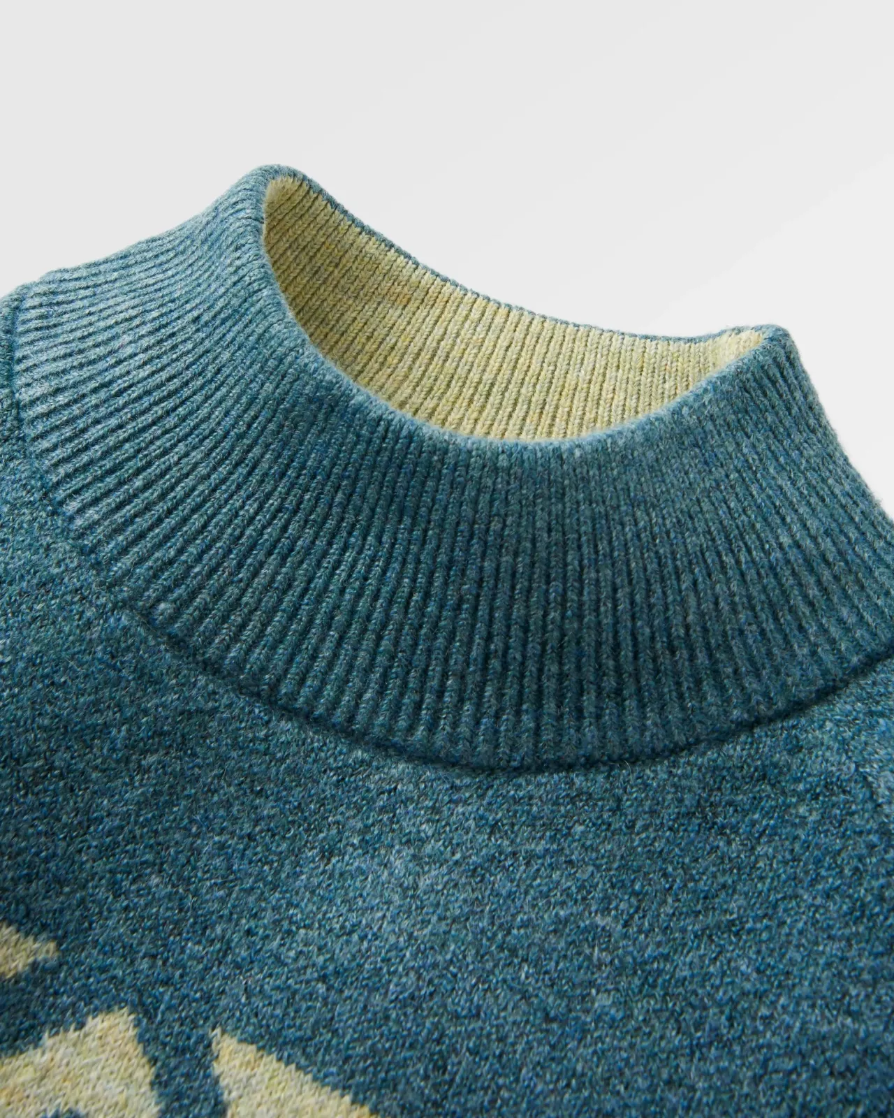 nettle_recycelter_gestrickter_pullover__arktis_5.webp Best Nettle Recycelter Gestrickter Pullover - Damen Strickwaren