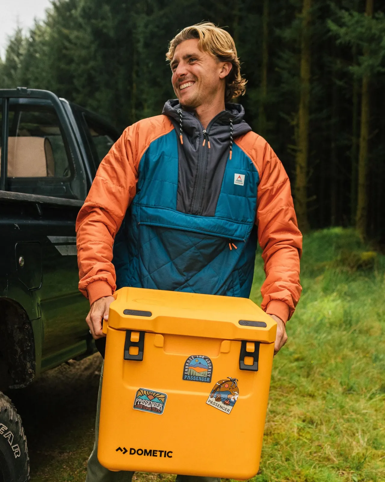 New Oceanic recycelte isolierte 1/2 Zip Jacke - Gezeitenblau/Verbranntes Orange Herren Isoliert