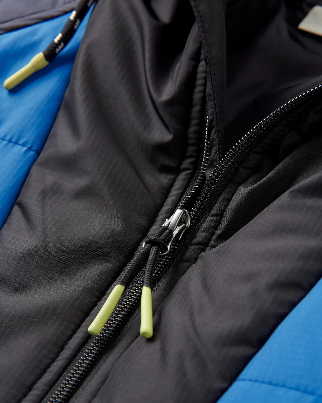 oceanic_recycled_insulated__zip_jacket__azure_bluecharcoal_4.webp Hot Oceanic Recycled Insulated 1/2 Zip Jacket - Azure Blue/Charcoal Herren Isoliert