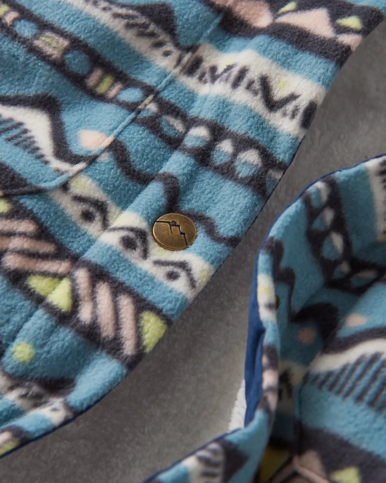orion_recyceltes_polarfleecehemd__berg_geo_arktis_6.webp Store Orion recyceltes Polar-Fleece-Hemd - Berg Geo Arktis Damen Hemden | Hemdjacken