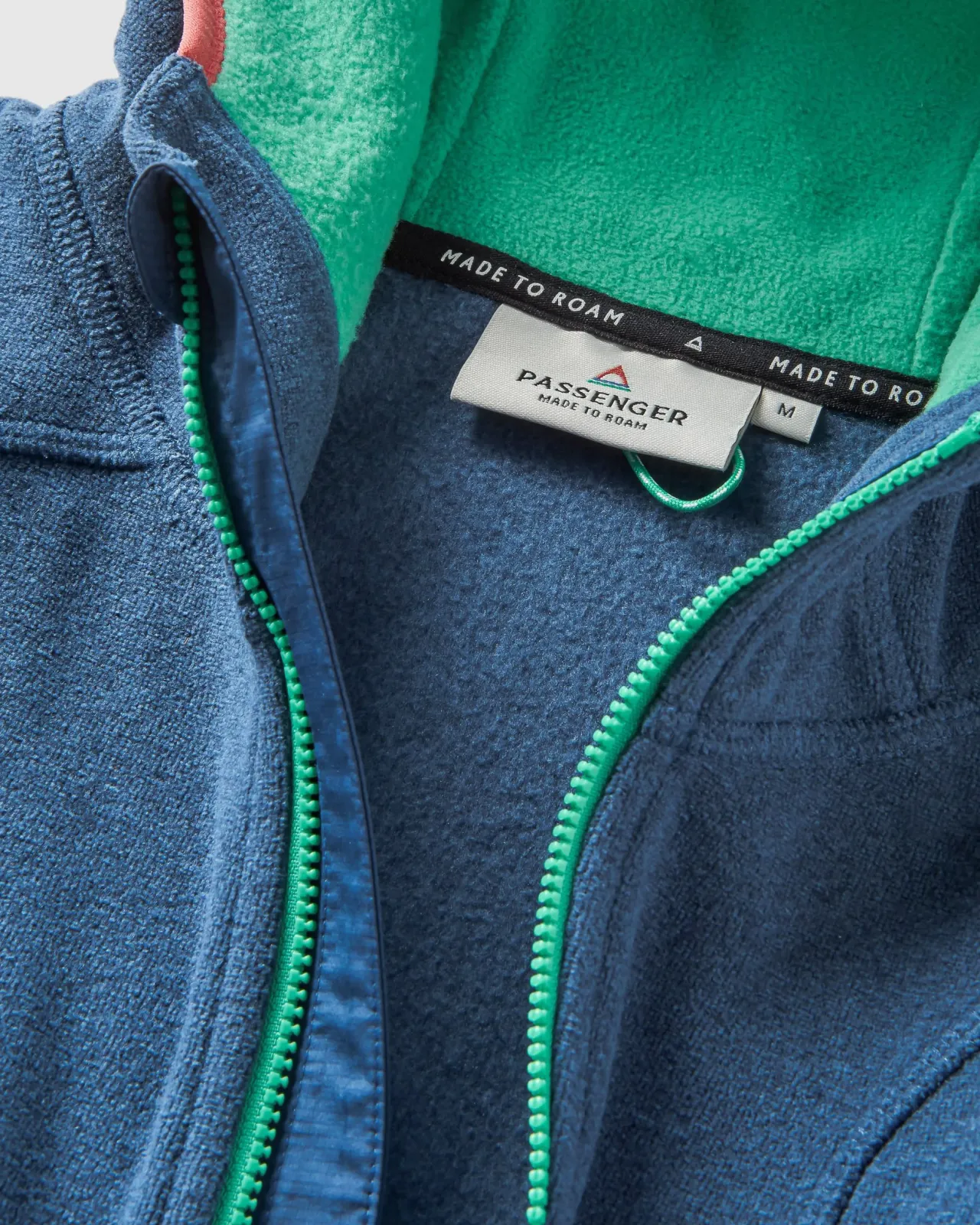 pinegrove_recyceltes_polartec_fleece_hoodie__dunkel_meliertes_denim_7.webp Online Pinegrove recyceltes Polartec® Fleece Hoodie - Dunkel Meliertes Denim Herren Oberteile