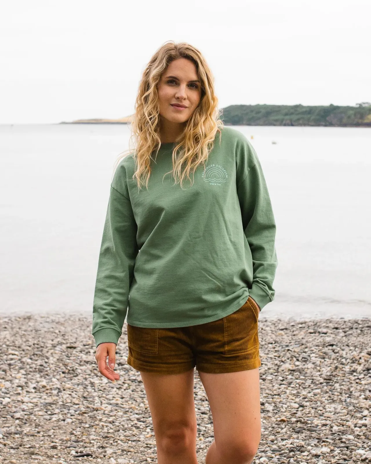 rainbow_recyceltes_baumwolle_oversized_sweatshirt__dunkles_efeu_7.webp Store Rainbow Recyceltes Baumwolle Oversized Sweatshirt - Dunkles Efeu Damen Kapuzenpullover & Sweatshirts