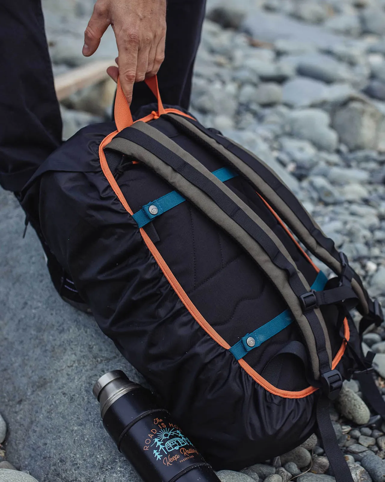 Cheap Recycelte wasserdichte Rucksackhülle (18-35L) - Rucksäcke | Rucksäcke & Taschen