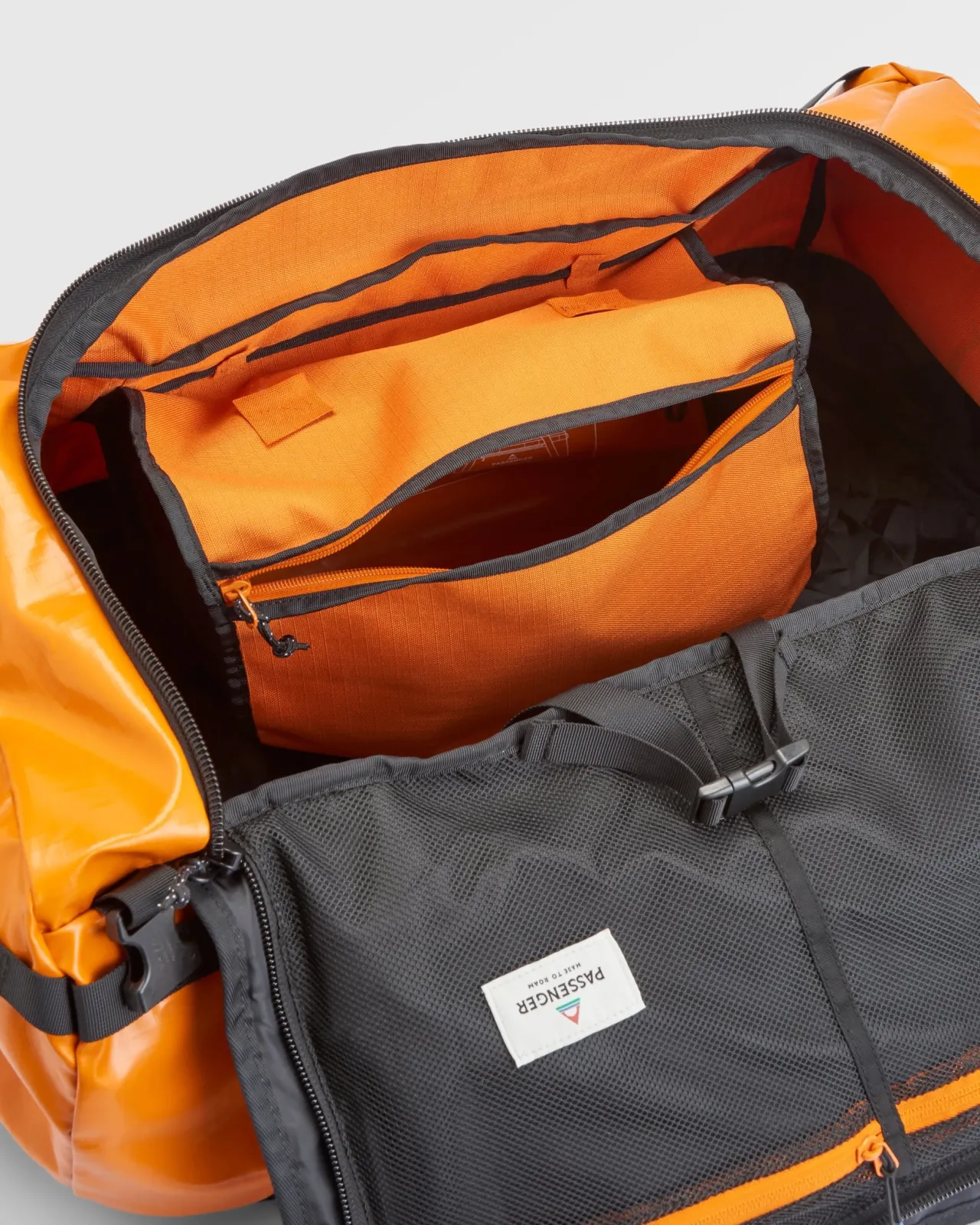 roamer_recycelte_l_reisetasche__sonnenaufgang_orange_11-1.webp Discount Roamer Recycelte 60L Reisetasche - Sonnenaufgang Orange Reisetaschen | Rucksäcke & Taschen