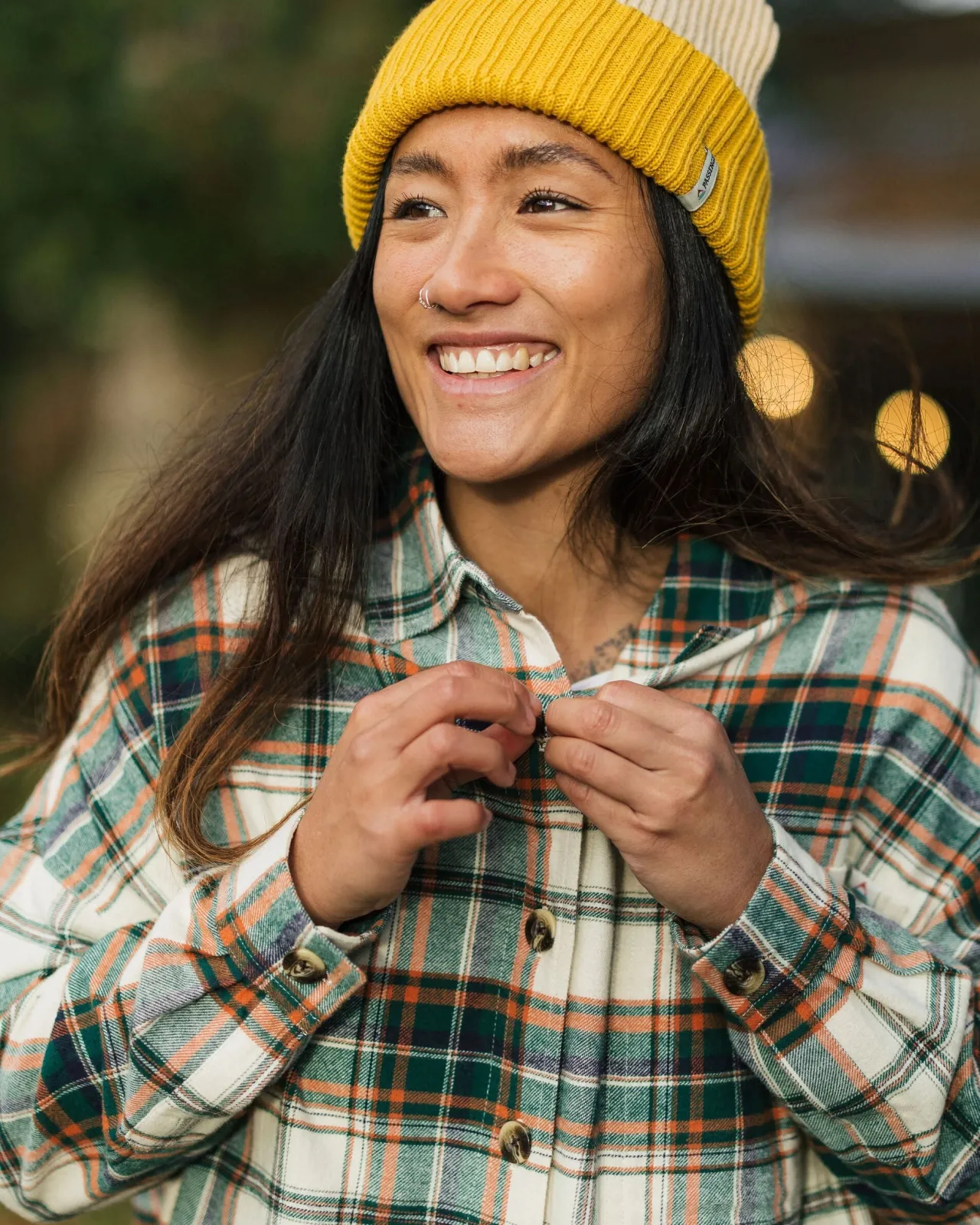 rootsy__bio_langarmshirt__birkeregenwaldkaro_4.webp Shop Rootsy 2.0 Bio Langarmshirt - Birke/Regenwald- Damen Hemden