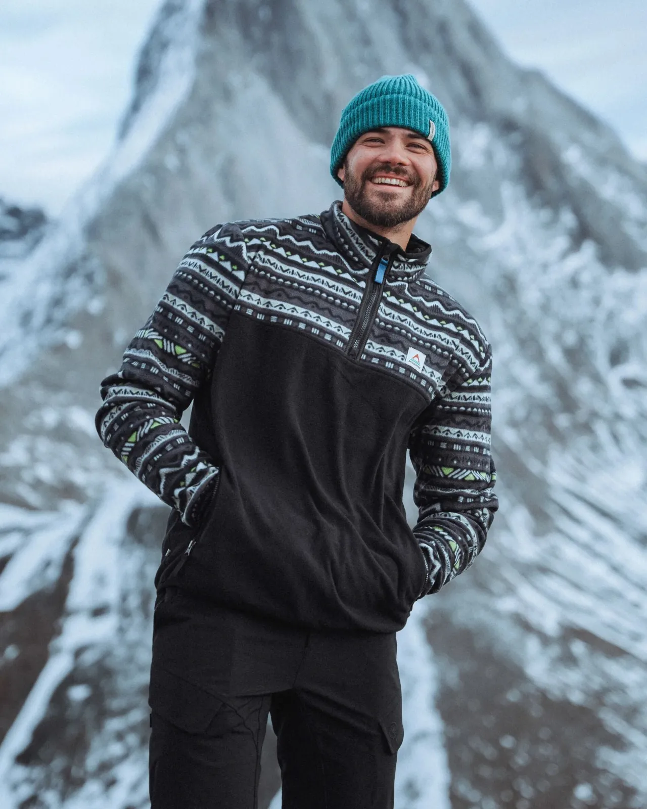 Hot Set Off recycelter Polar 1/4 Zip Fleece - Berg Geo Holzkohle Herren Fleece | Fleece