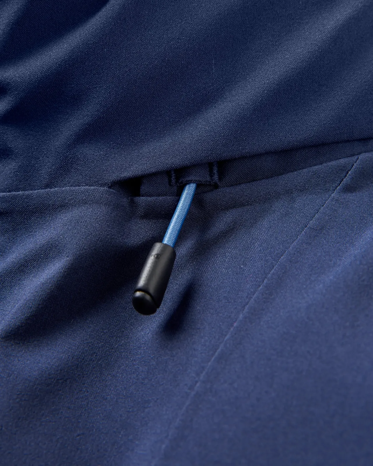 skyline_recycelte_wasserabweisender_smock__tiefes_marineblau_12.webp New Skyline Recycelte Wasserabweisender Smock - Tiefes Marineblau Damen Wasserdicht | Oberteile