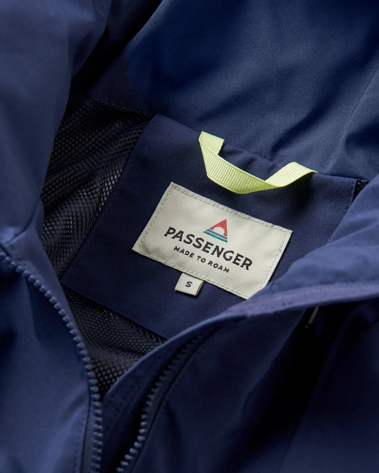 skyline_recycelte_wasserabweisender_smock__tiefes_marineblau_14.webp New Skyline Recycelte Wasserabweisender Smock - Tiefes Marineblau Damen Wasserdicht | Oberteile