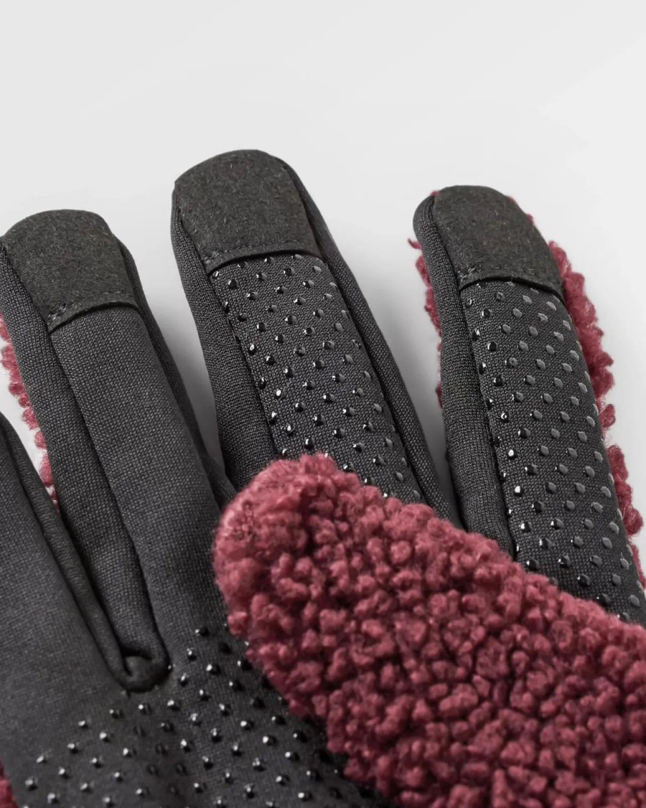 snowfall__recycelte_sherpahandschuhe__weinrot_2.webp Hot Snowfall 2.0 recycelte Sherpa-Handschuhe - Damen Handschuhe