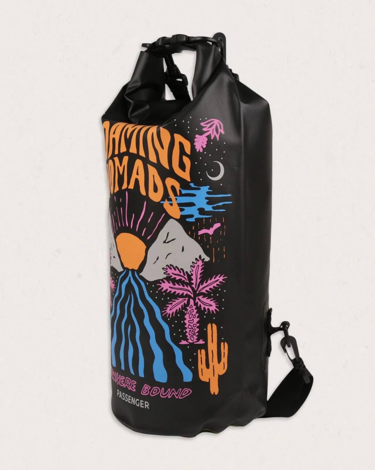 tide_l_recycelter_trockensack__roaming_nomads_5.webp Sale Tide 10L recycelter Trockensack - Roaming Nomads Wasserdichte Taschen | Wasserdichte Taschen