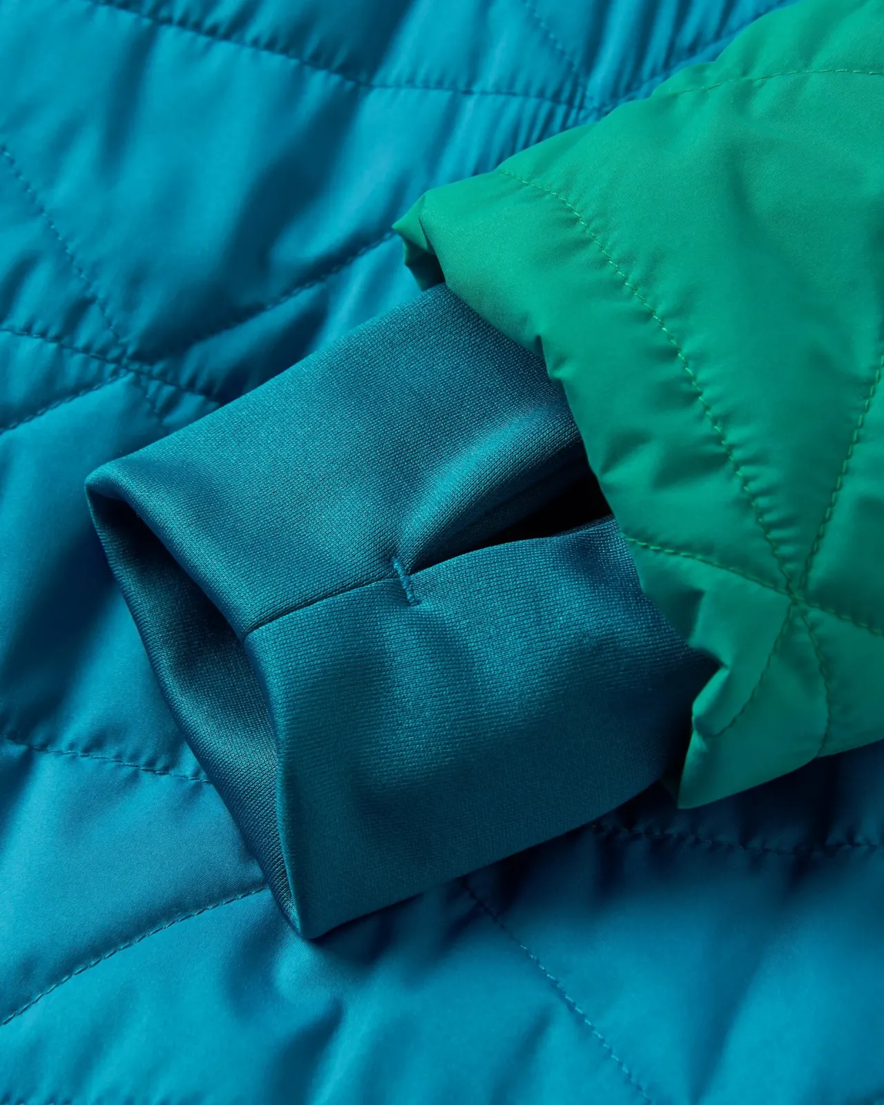 trace_recycyelter_isolierter__windbreaker__greenlake_6.webp Online Trace recycyelter isolierter 2.0 Windbreaker - Damen Isoliert | Oberteile