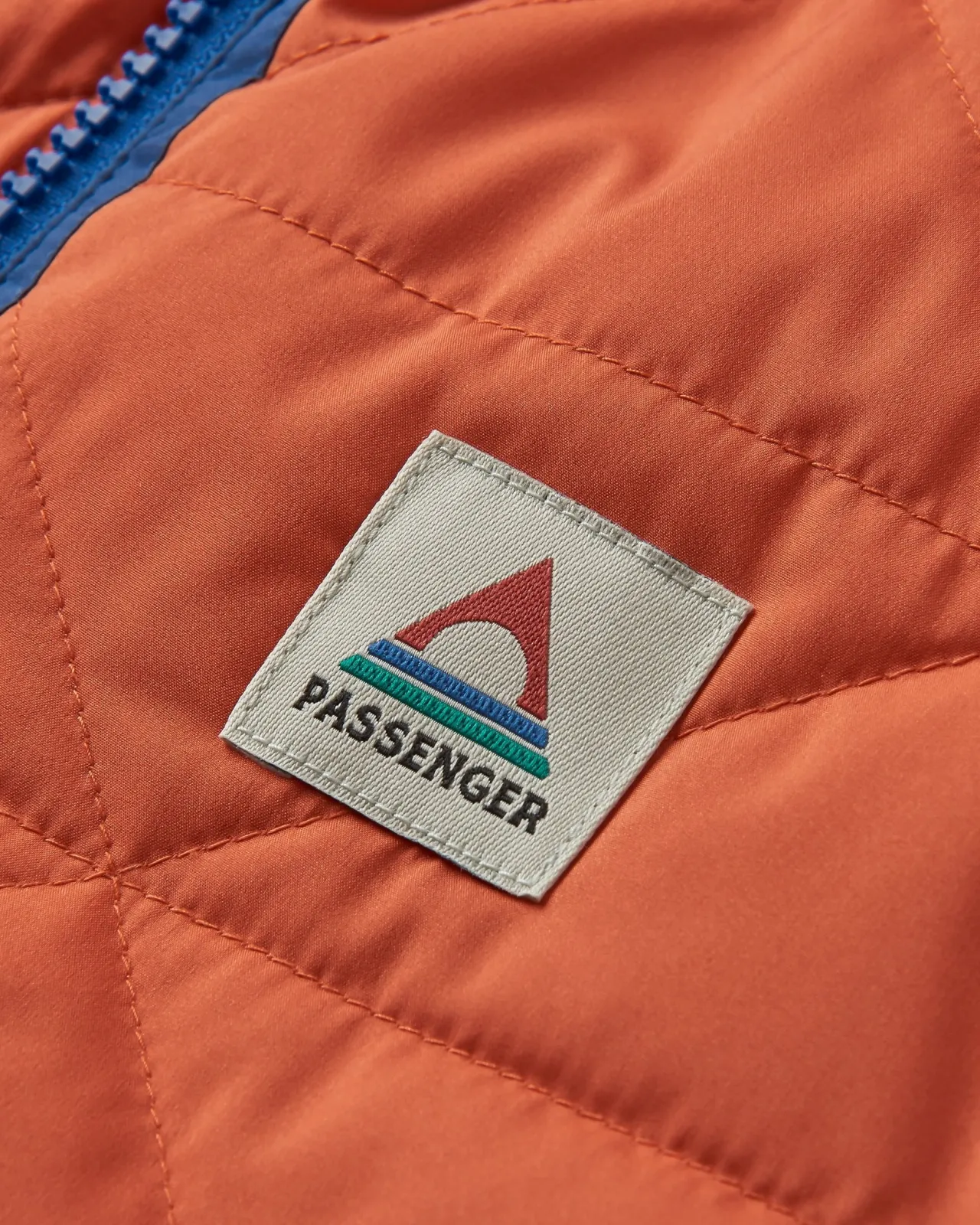 trace_recycyelter_isolierter__windbreaker__verbranntes_orange_6.webp Discount Trace recycyelter isolierter 2.0 Windbreaker - Verbranntes Orange Damen Isoliert | Oberteile