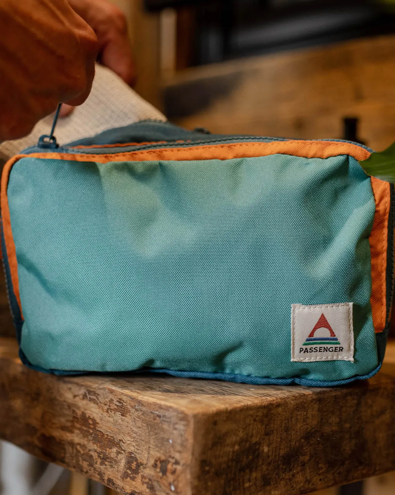 Online Travel Waschtasche aus recyceltem Material - Waschkits | Surfzubehör