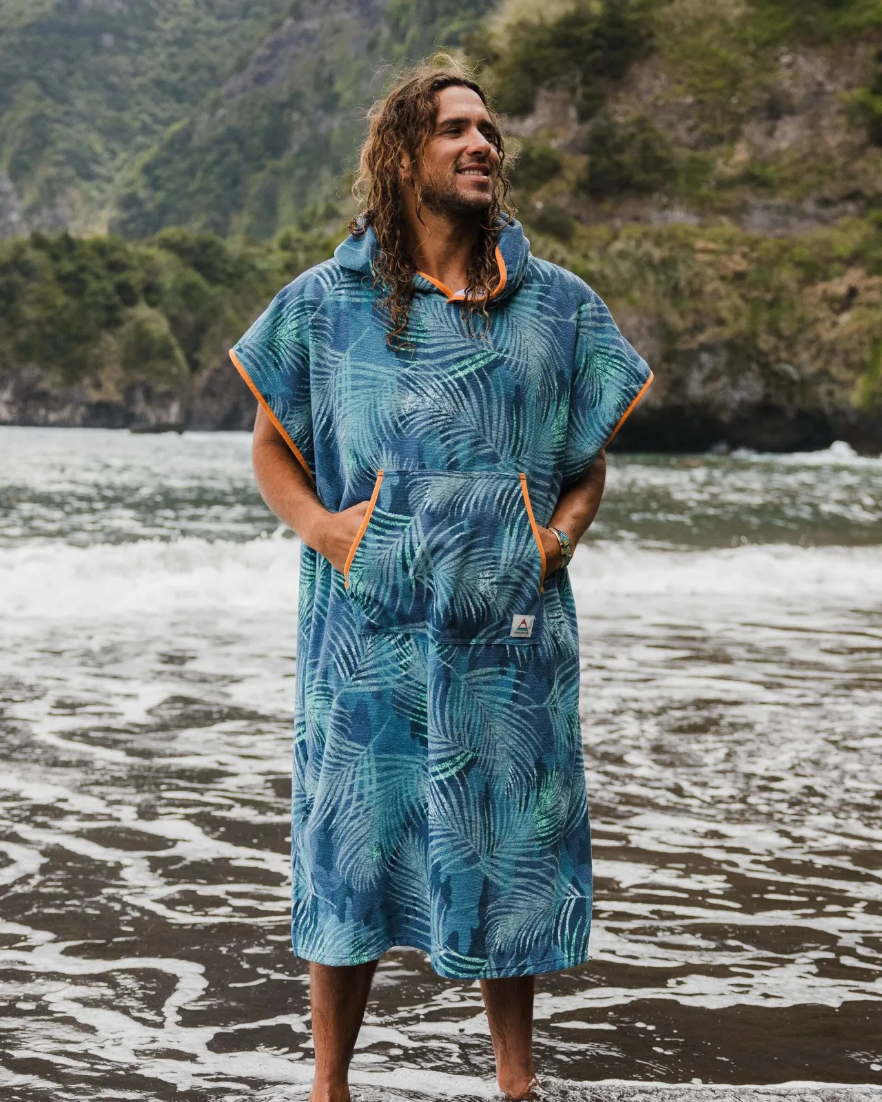 Store Tulum Recycelter Surf-Poncho - Palm Camo Moonlight Surf-ponchos | Surf-ponchos