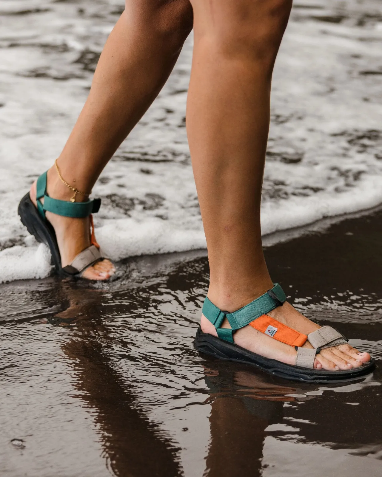 Cheap Venice Roam Sandale - Tiefsee Multi Damen Flip Flops & Sandalen