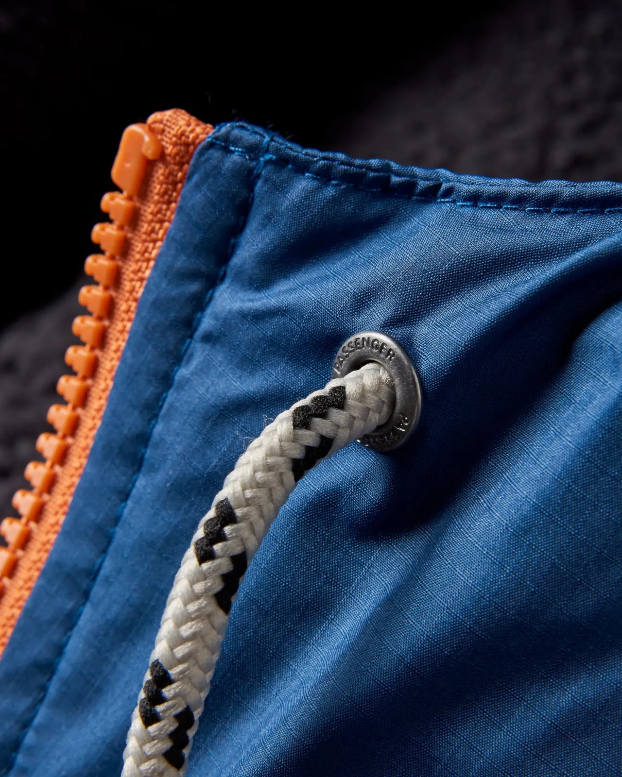 waves_recycelter_sherpa_geftterter_surfponcho__dunkles_denim_tiefes_marineblau_7-1.webp Discount Waves Recycelter Sherpa Gefütterter Surf-Poncho - Dunkles Denim/ Tiefes Marineblau Surf-ponchos | Surf-ponchos