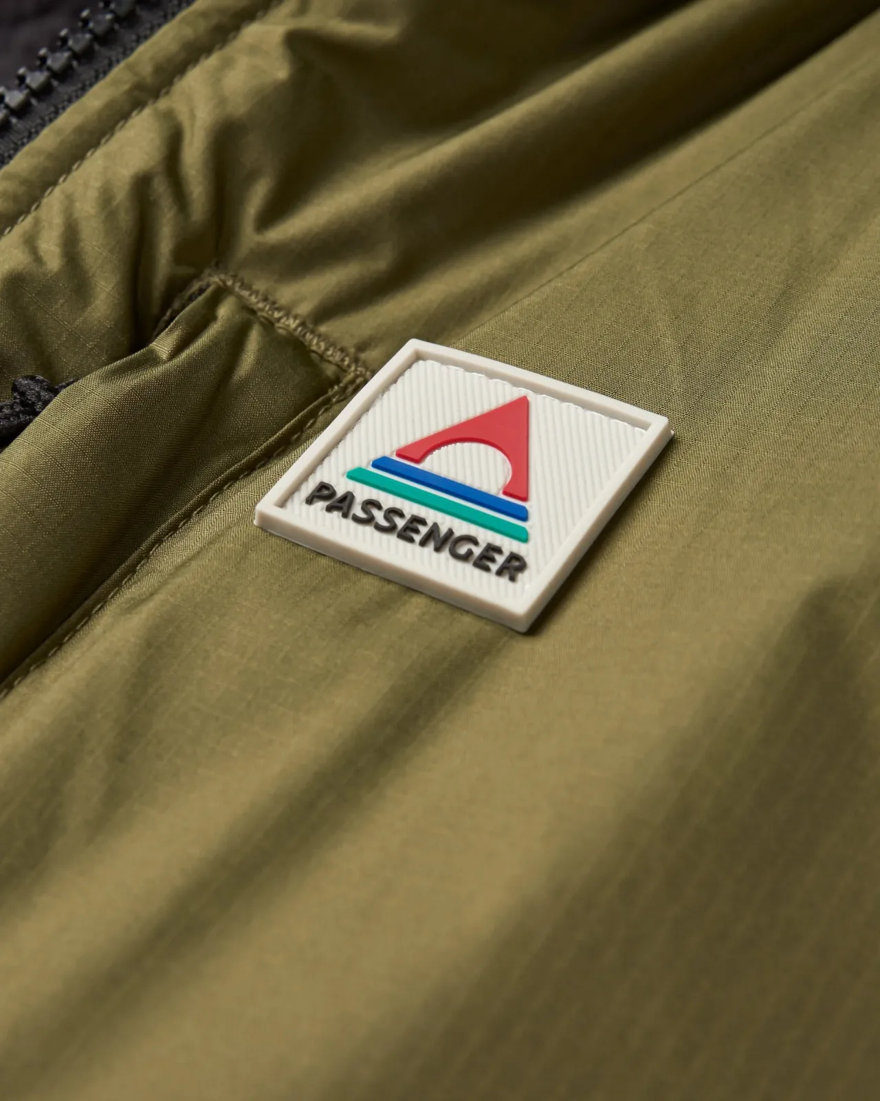 waves_recycelter_sherpa_geftterter_surfponcho__khaki_27.webp Fashion Waves Recycelter Sherpa Gefütterter Surf-Poncho - Surf-ponchos | Surfzubehör