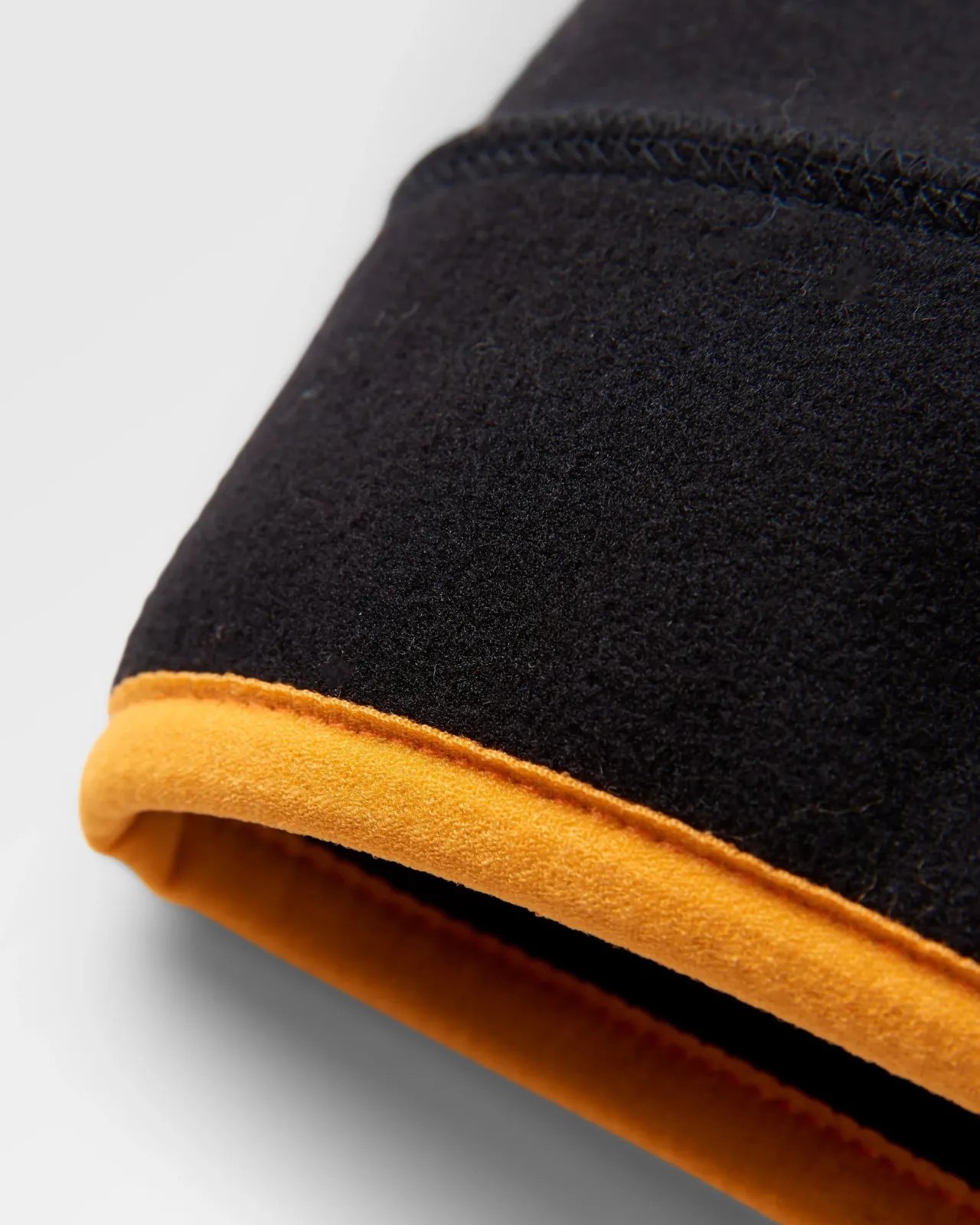 wintergreen_recycelte_polartec_thermomtze__schwarz_4.webp Cheap Wintergreen Recycelte Polartec® Thermo-Mütze - Herren Mützen | Accessoires
