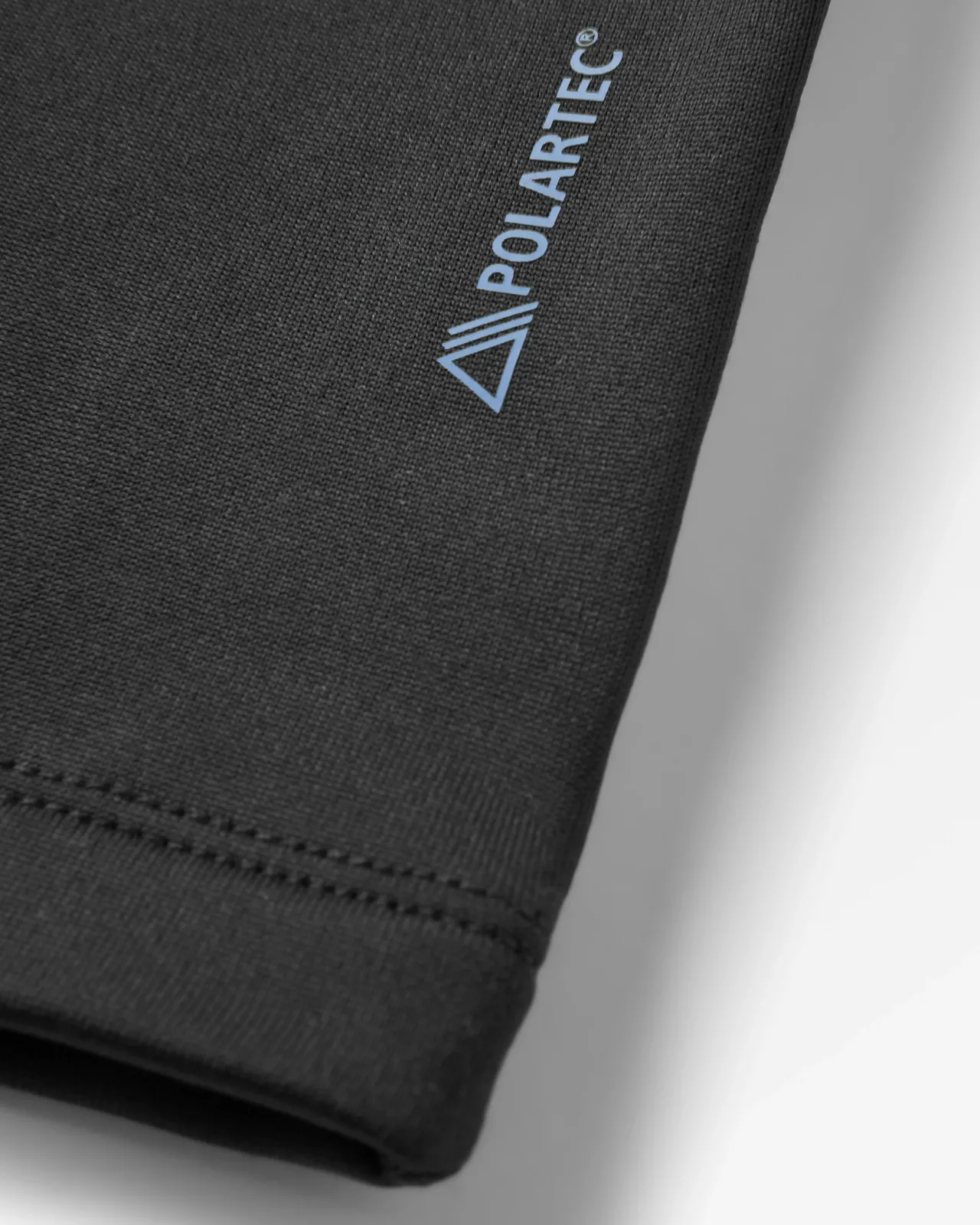 wintergreen_recycelter_polartec_thermonackenwrmer__schwarz_3.webp Store Wintergreen Recycelter Polartec® Thermo-Nackenwärmer - Herren Schals | Accessoires